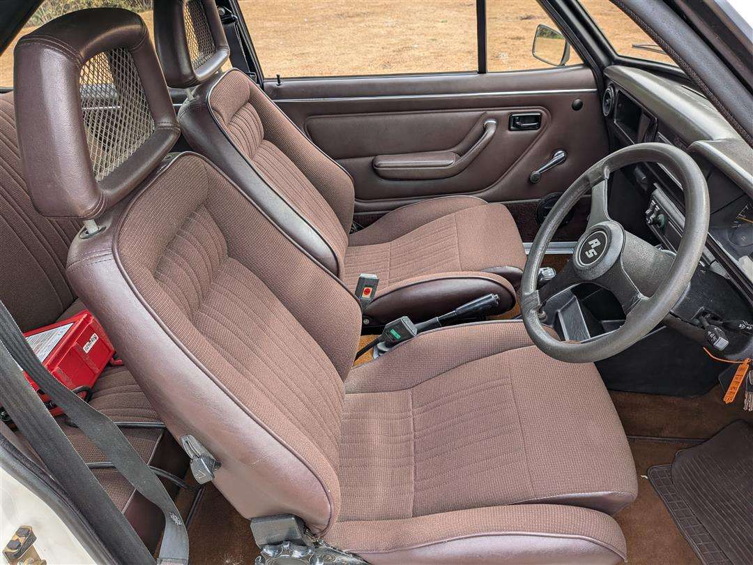 <p>1979 FORD ESCORT RS CUSTOM</p>