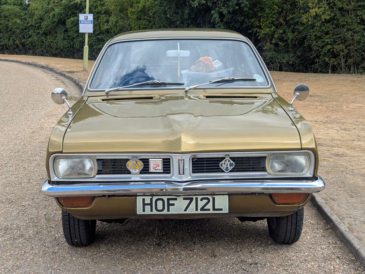 <p>1973 VAUXHALL VIVA ESTATE</p>