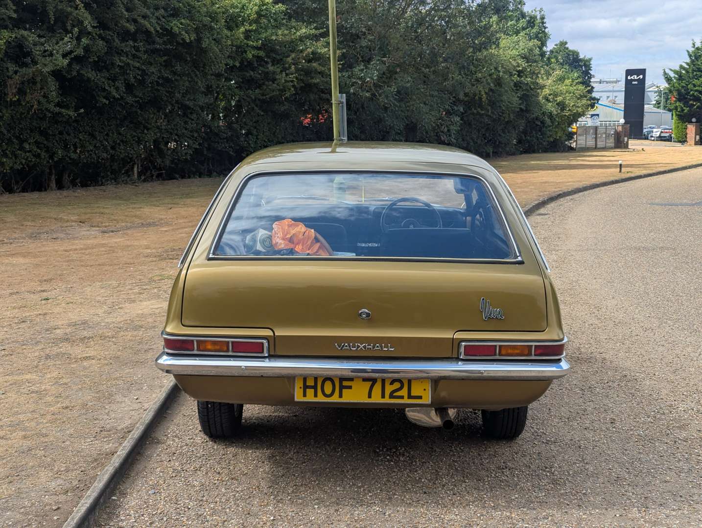 <p>1973 VAUXHALL VIVA ESTATE</p>