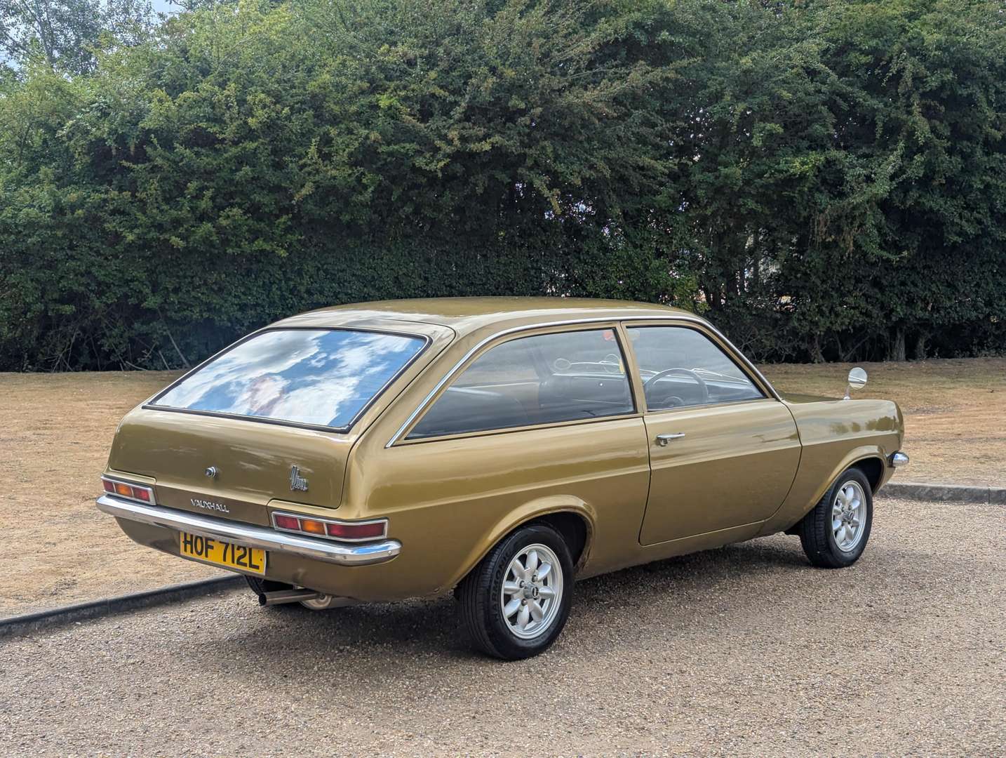 <p>1973 VAUXHALL VIVA ESTATE</p>