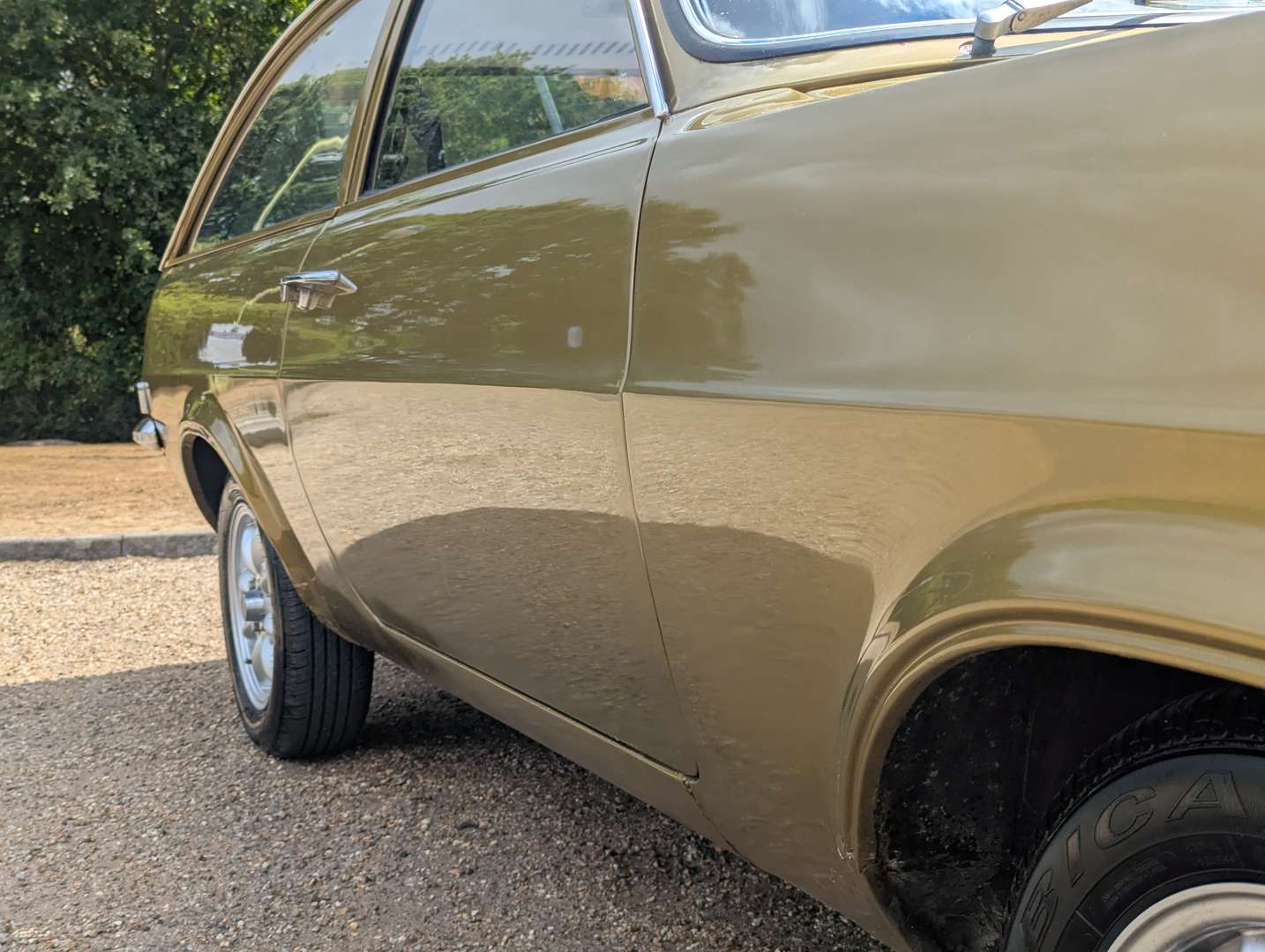 <p>1973 VAUXHALL VIVA ESTATE</p>