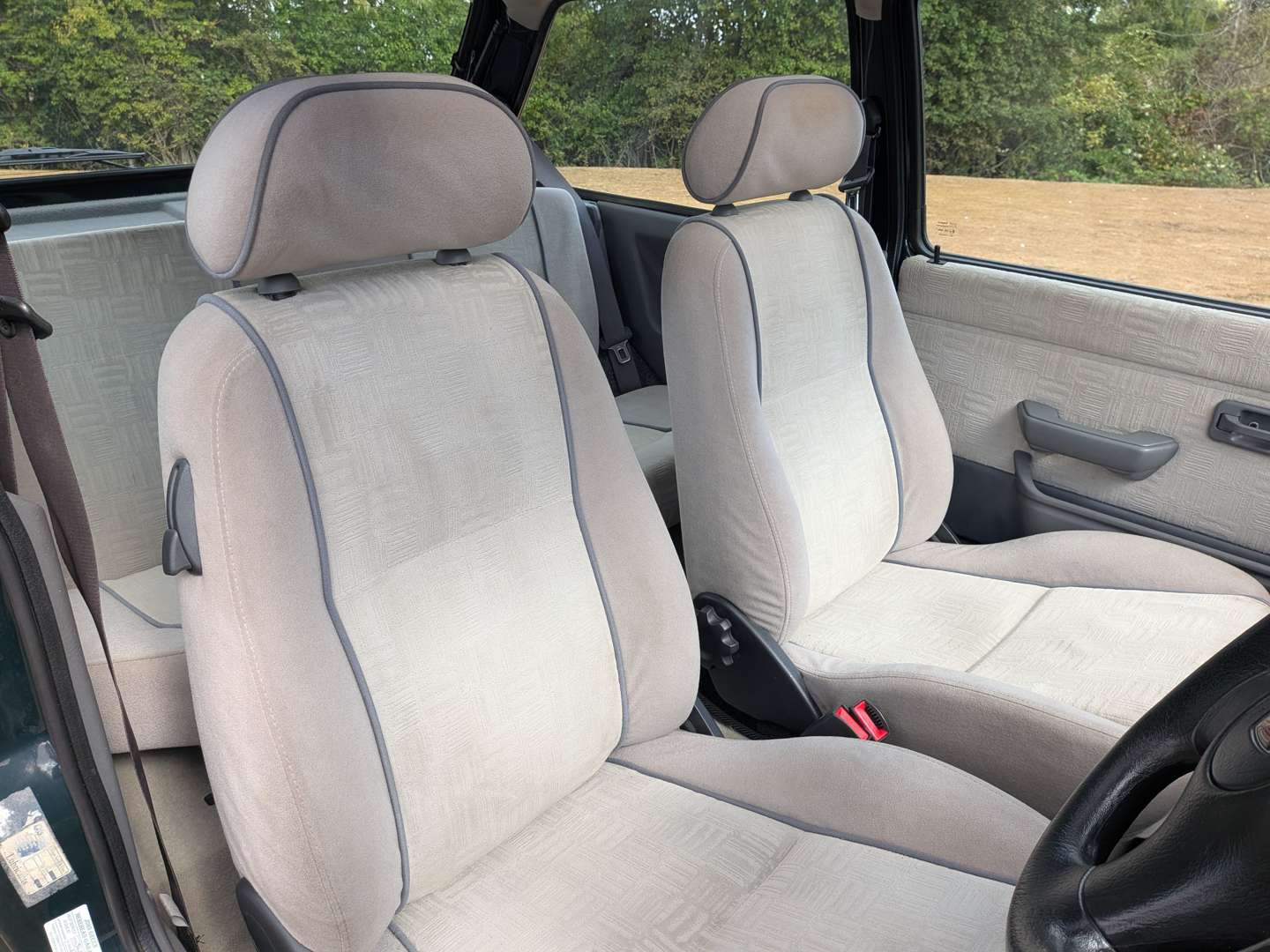 <p>1997 ROVER 100 ASCOT SE</p>