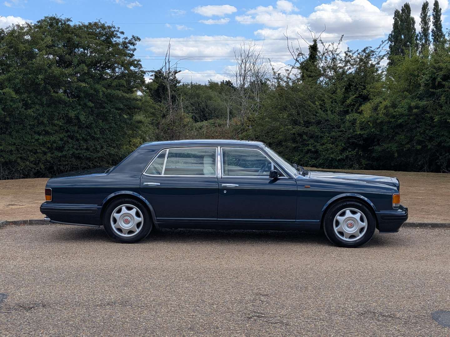 <p>1997 BENTLEY TURBO R LWB</p>