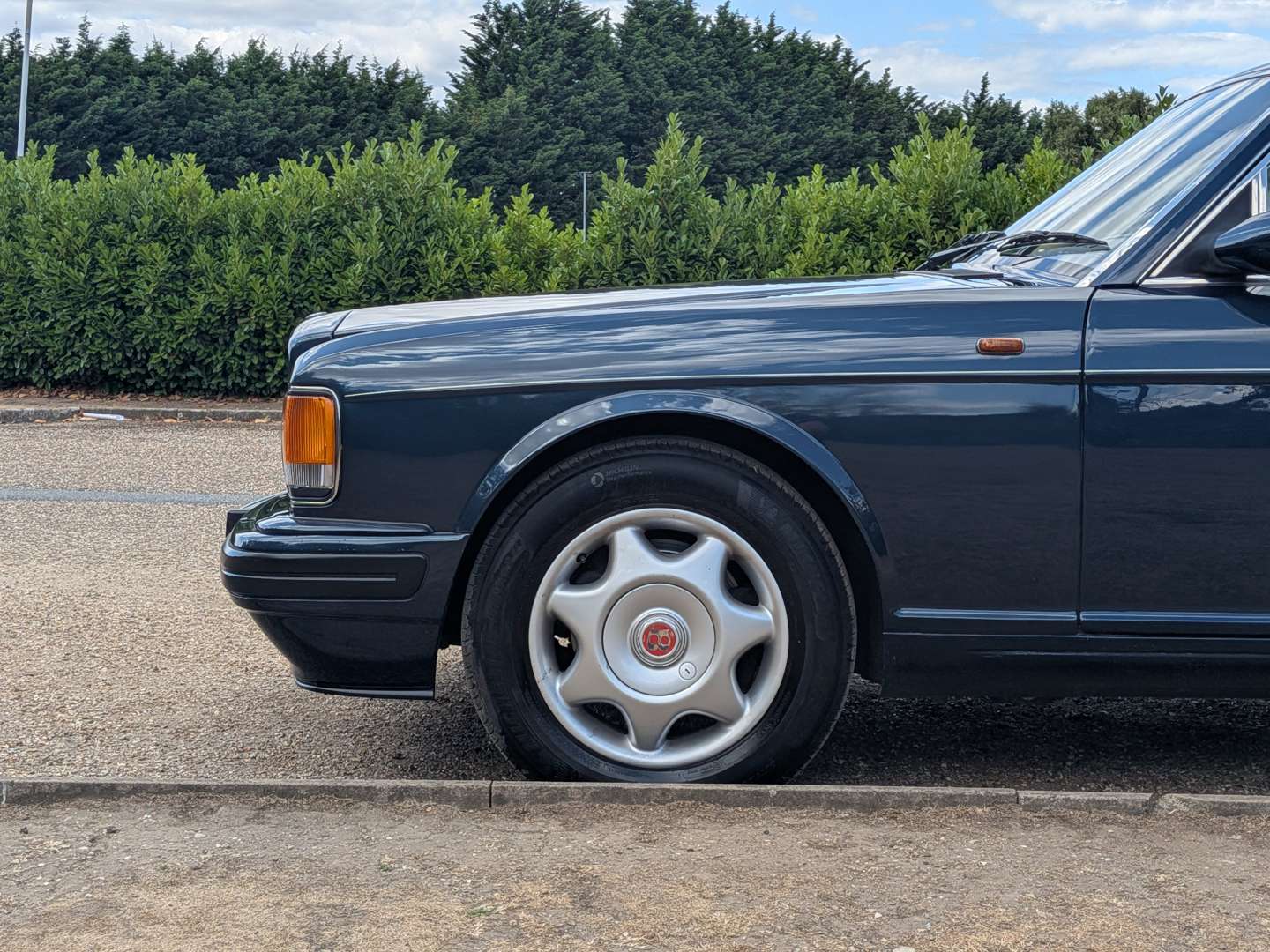 <p>1997 BENTLEY TURBO R LWB</p>