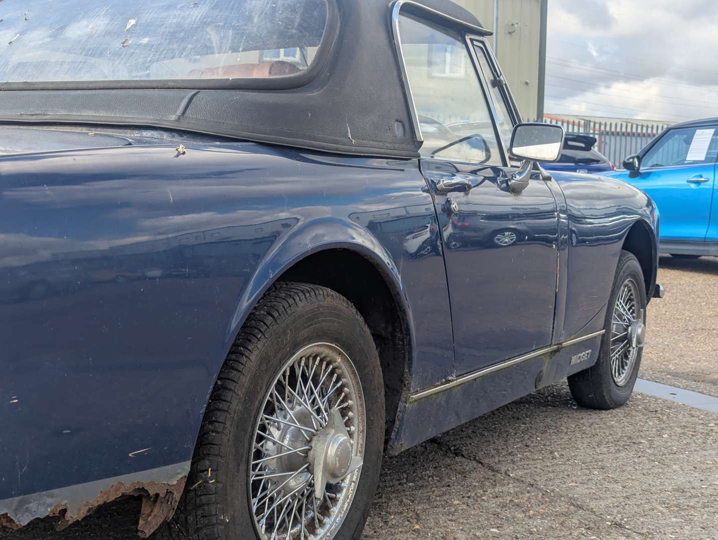 <p>1972 MG MIDGET</p>