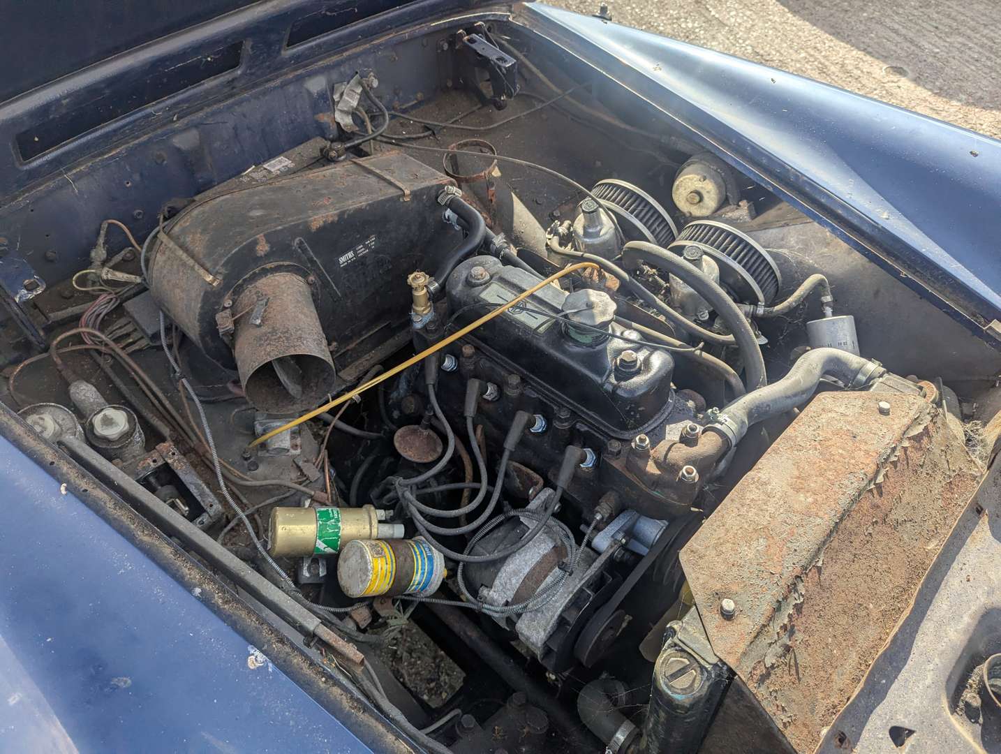 <p>1972 MG MIDGET</p>