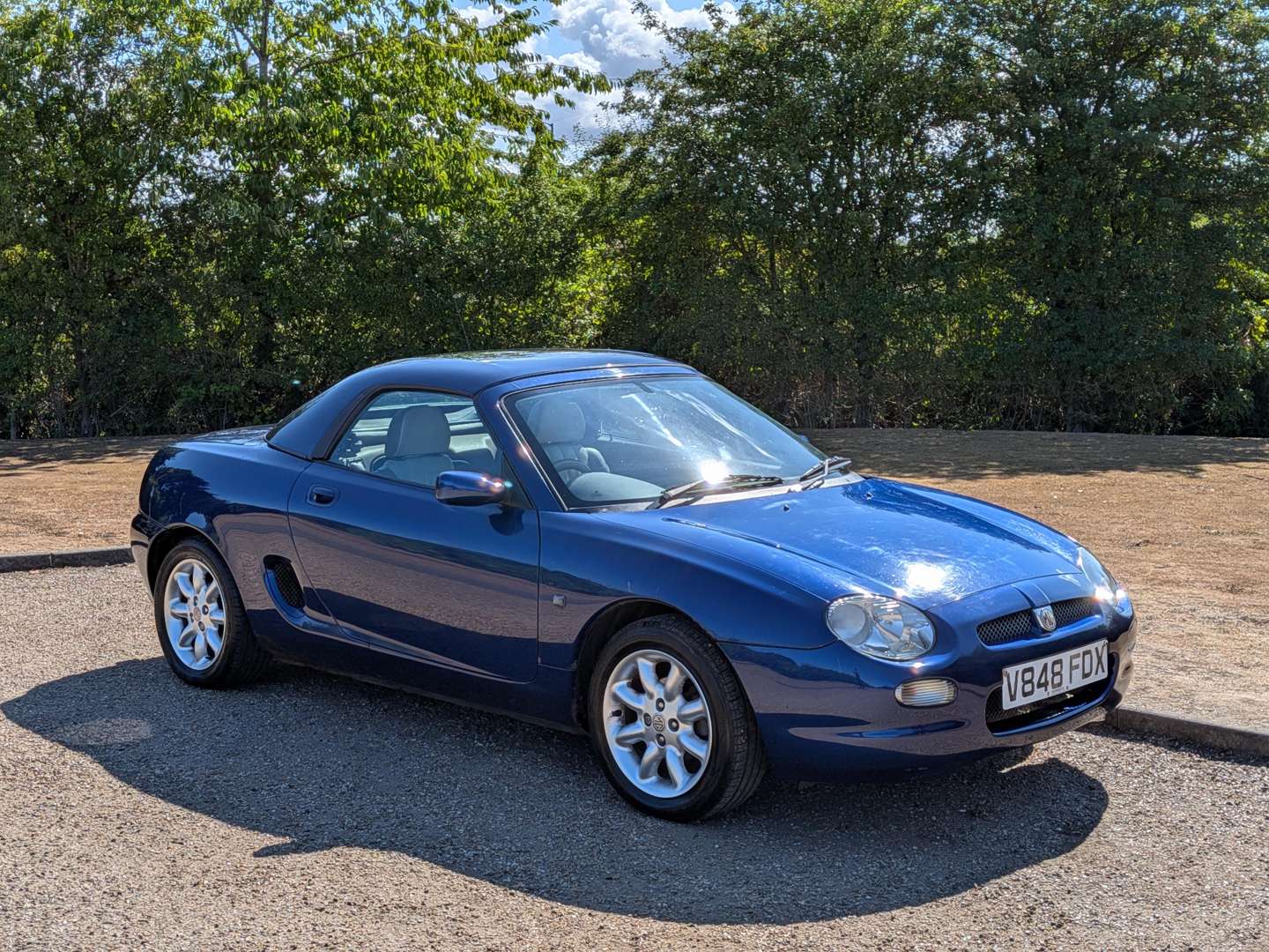 <p>1999 MG F</p>