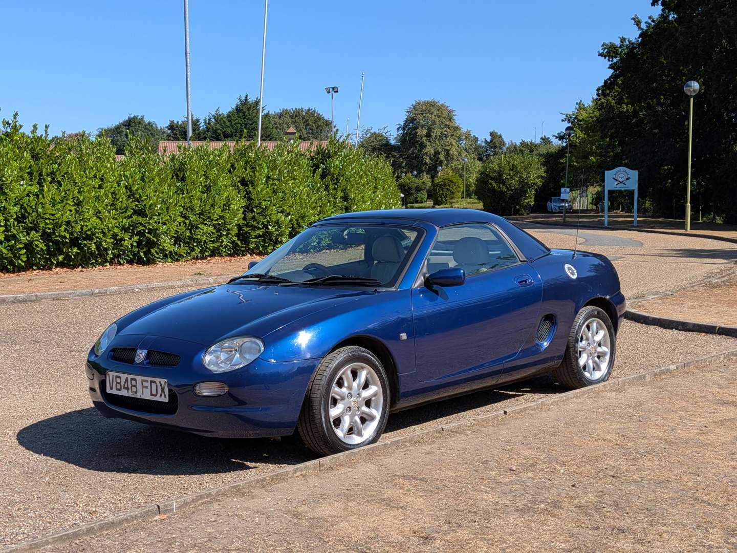 <p>1999 MG F</p>