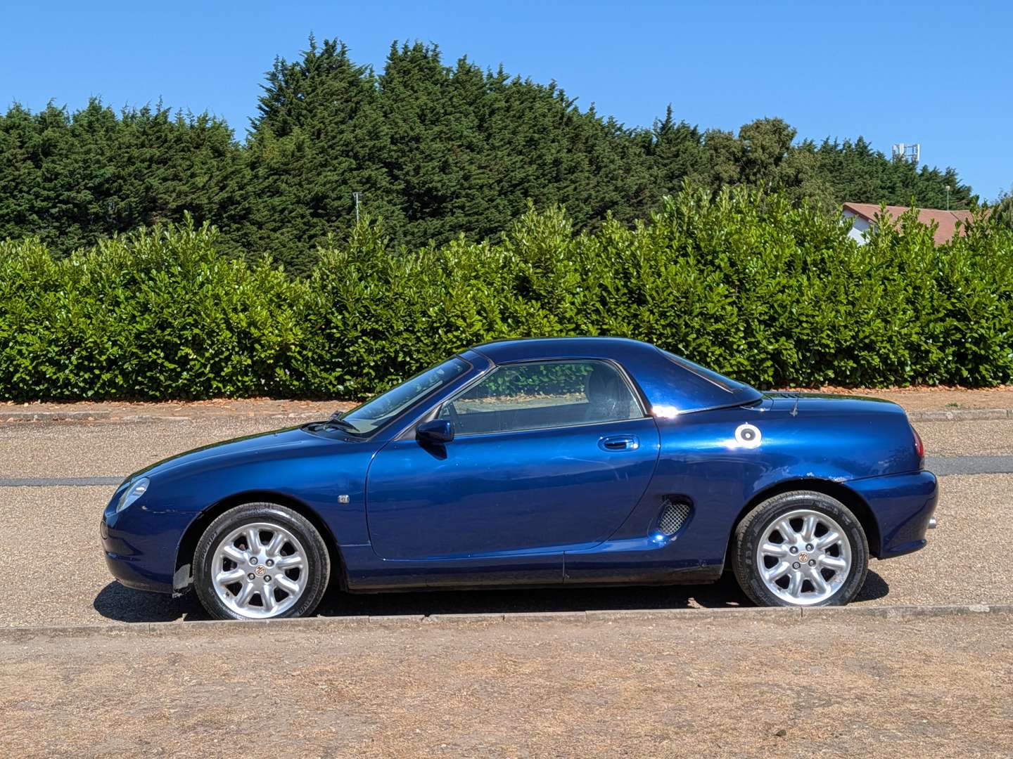 <p>1999 MG F</p>