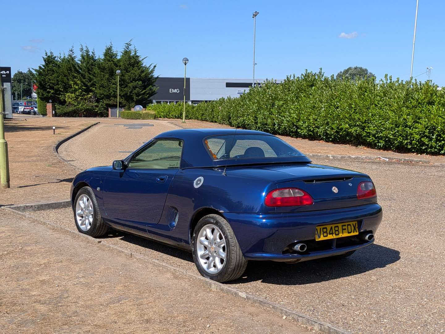 <p>1999 MG F</p>