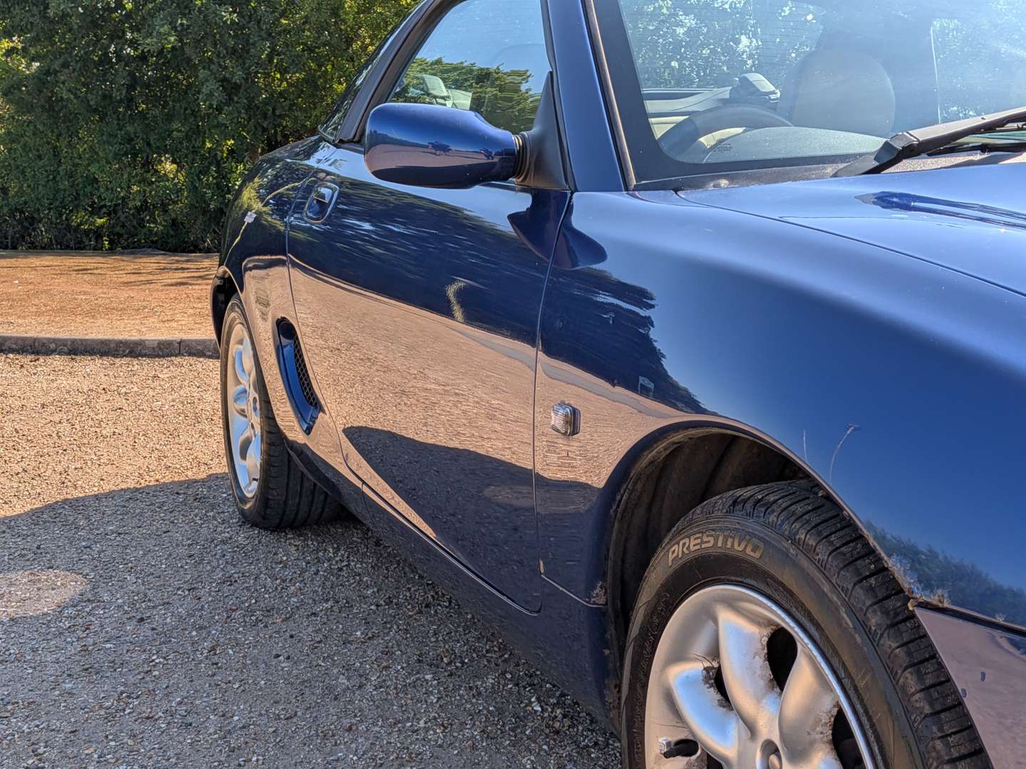 <p>1999 MG F</p>