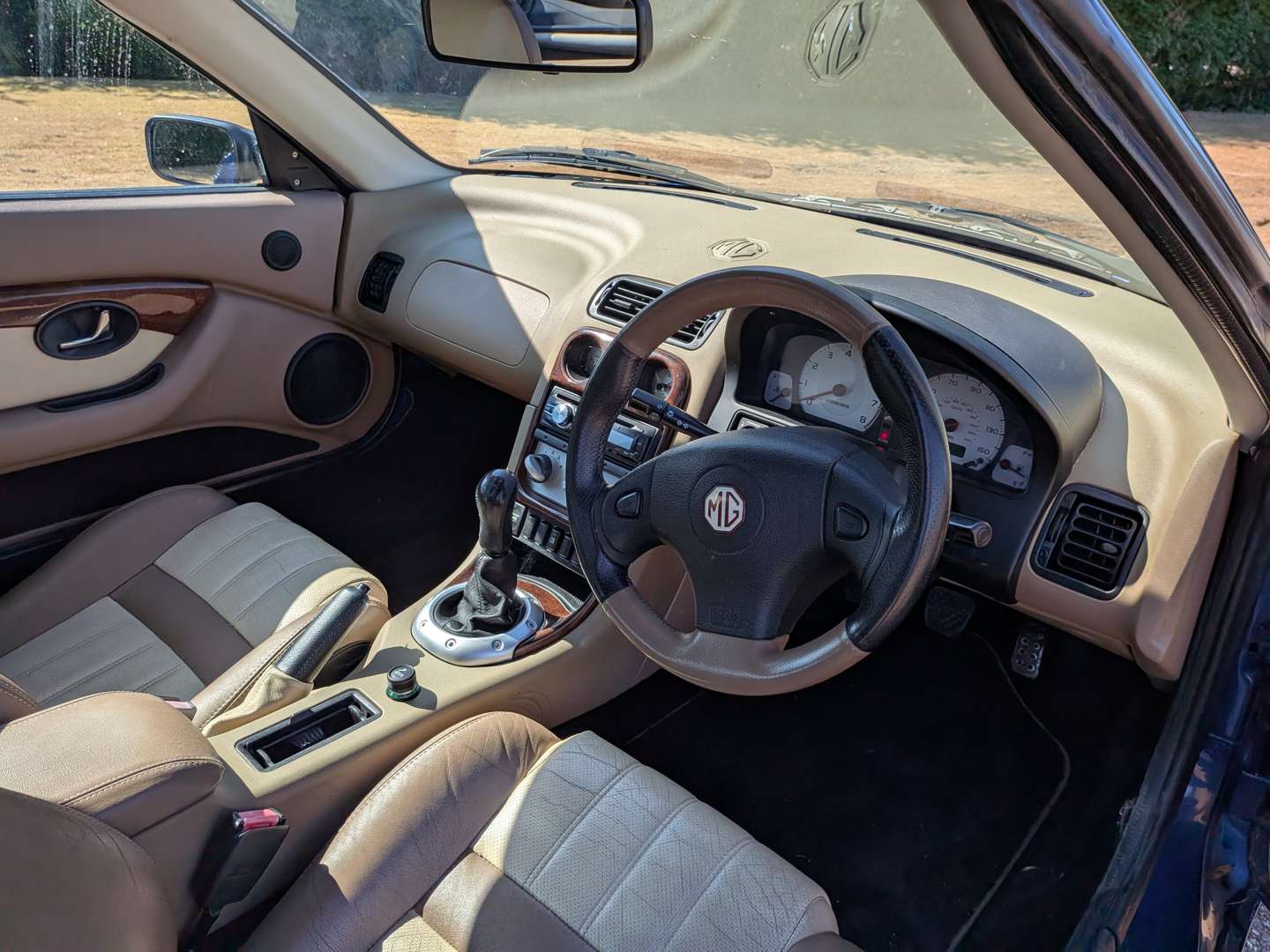 <p>1999 MG F</p>