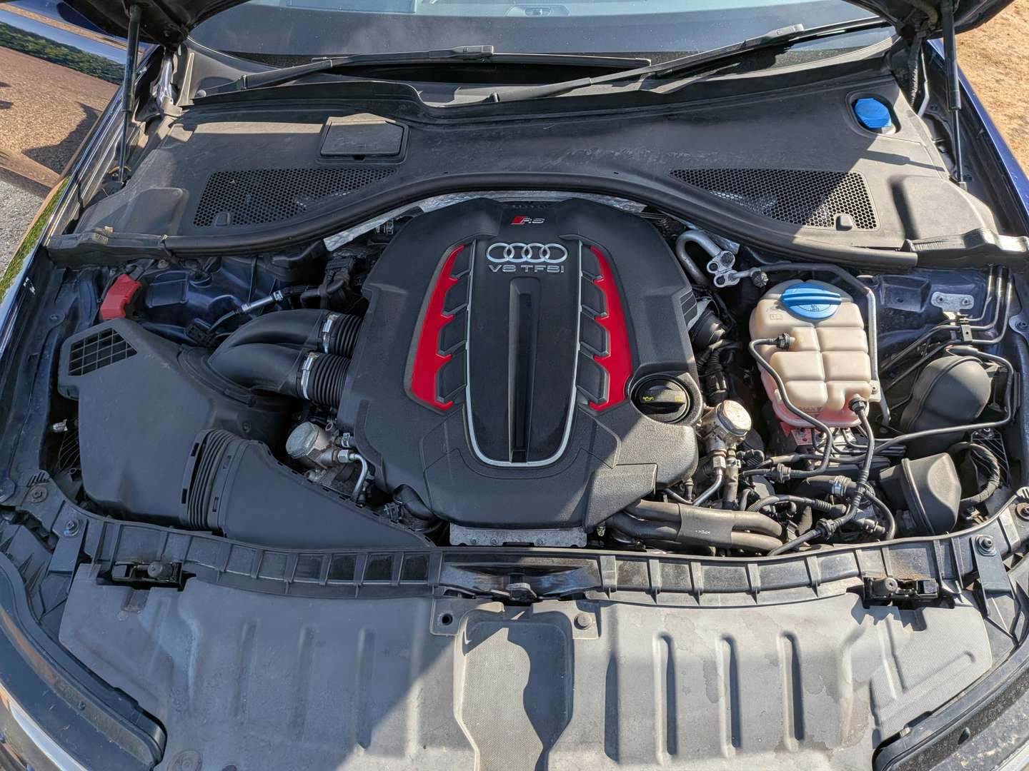 <p>2014 AUDI RS6 TFSI V8 QUATTRO AUTO</p>