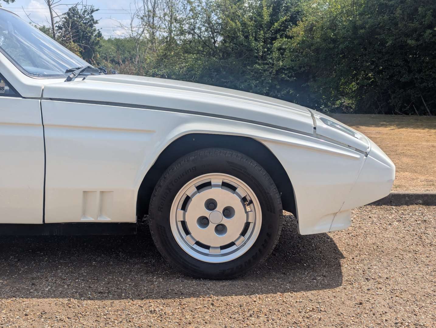<p>1985 RELIANT SCIMITAR SS1</p>