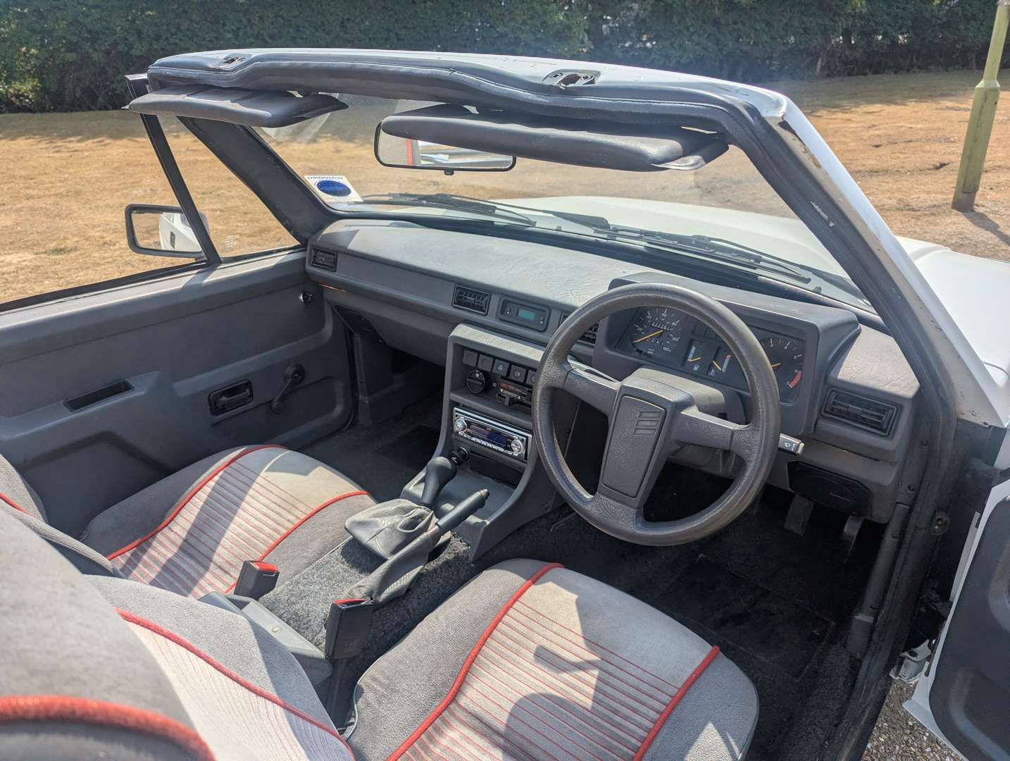 <p>1985 RELIANT SCIMITAR SS1</p>