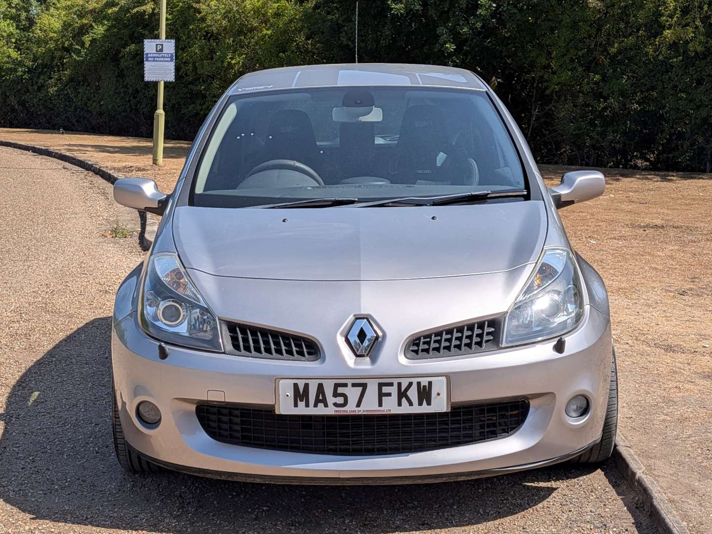 <p>2007 RENAULT CLIO RENAULTSPORT 197 F1</p>