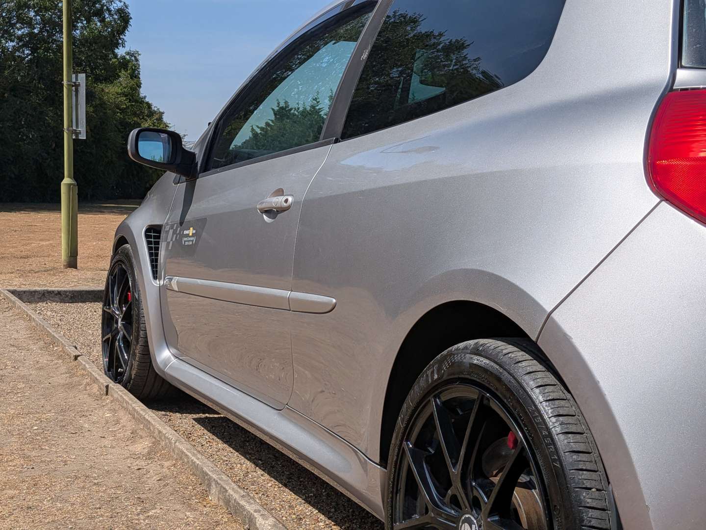 <p>2007 RENAULT CLIO RENAULTSPORT 197 F1</p>