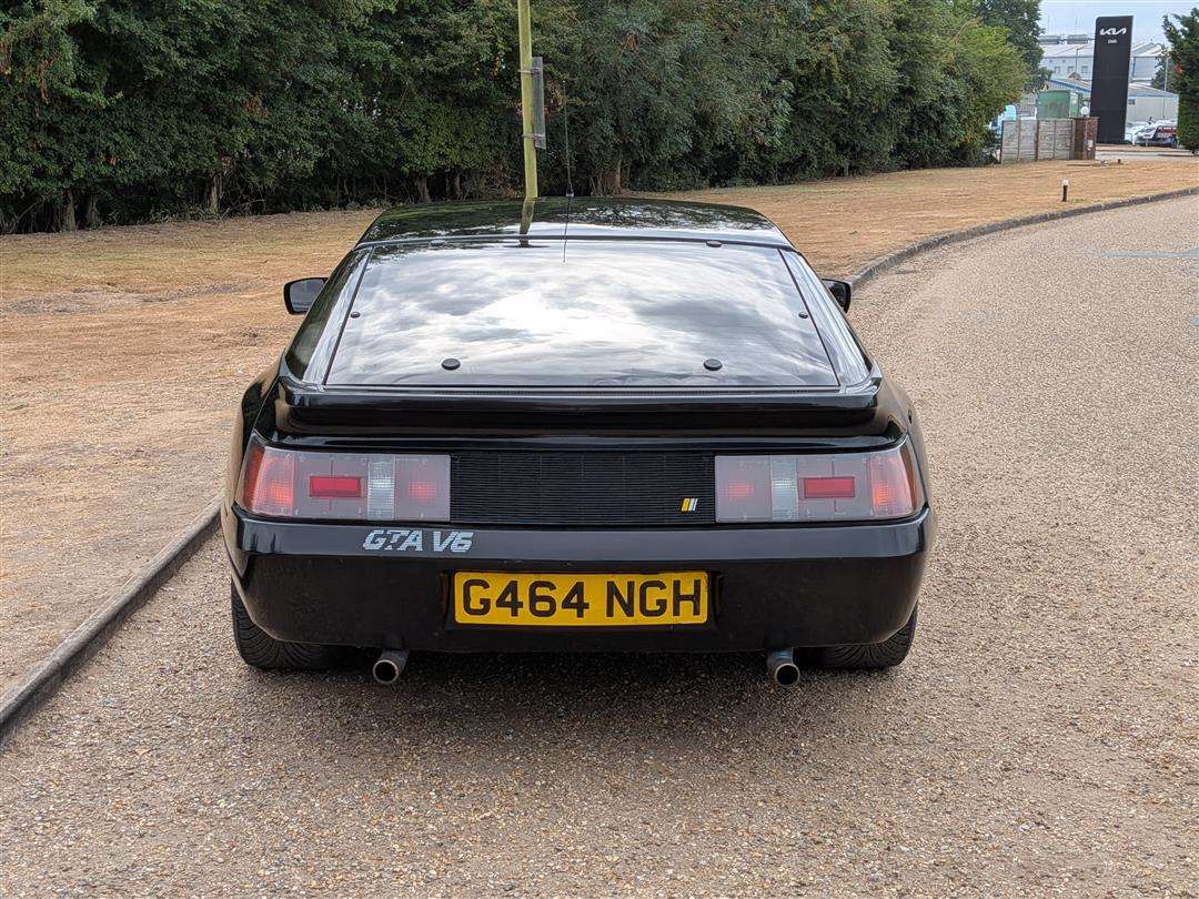 <p>1989 RENAULT GTA V6</p>