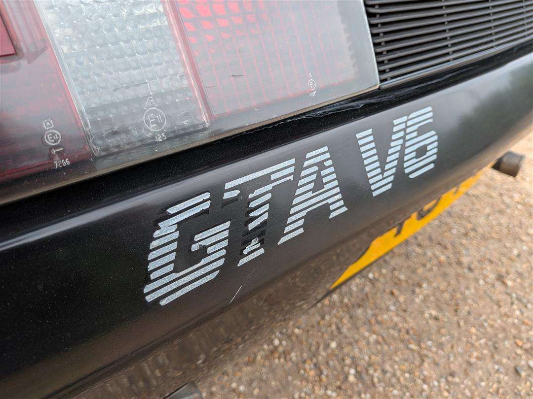 <p>1989 RENAULT GTA V6</p>