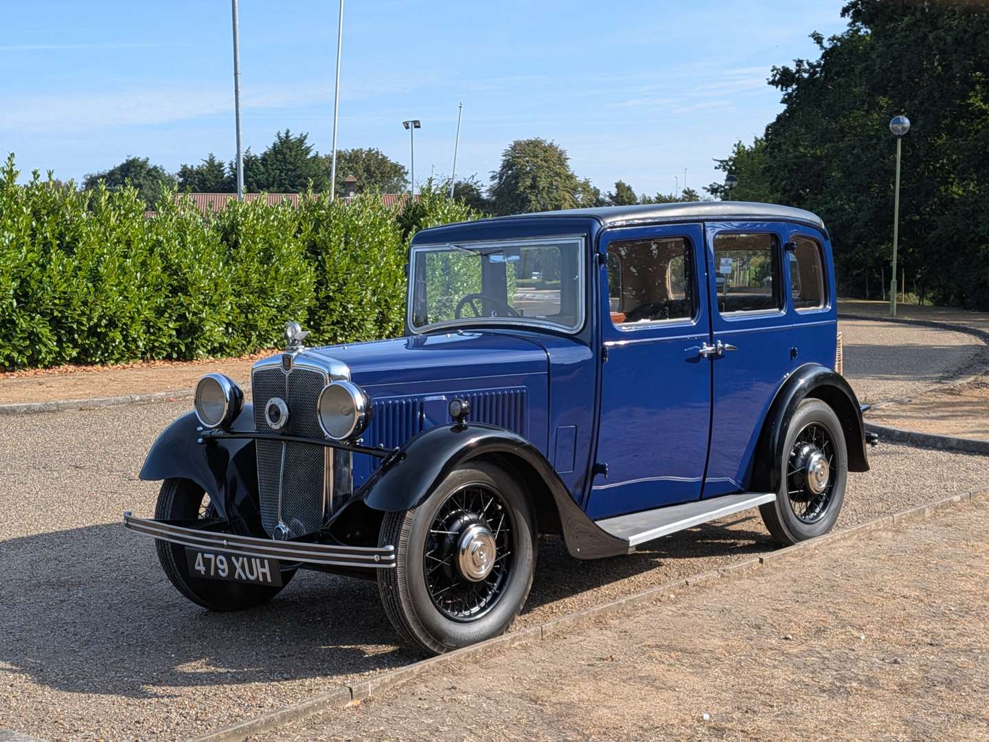 <p>1934 MORRIS 10/4 SALOON</p>