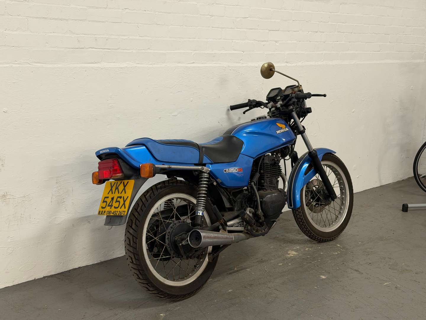 <p>1981 HONDA CB250 RS</p>