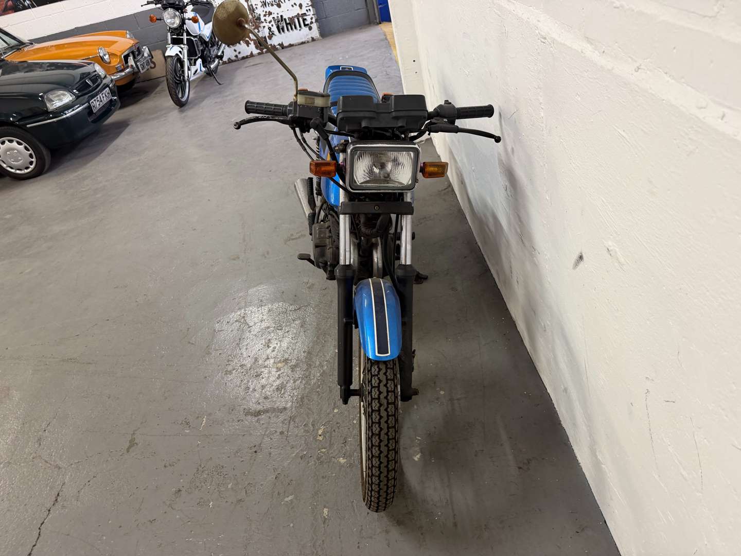 <p>1981 HONDA CB250 RS</p>