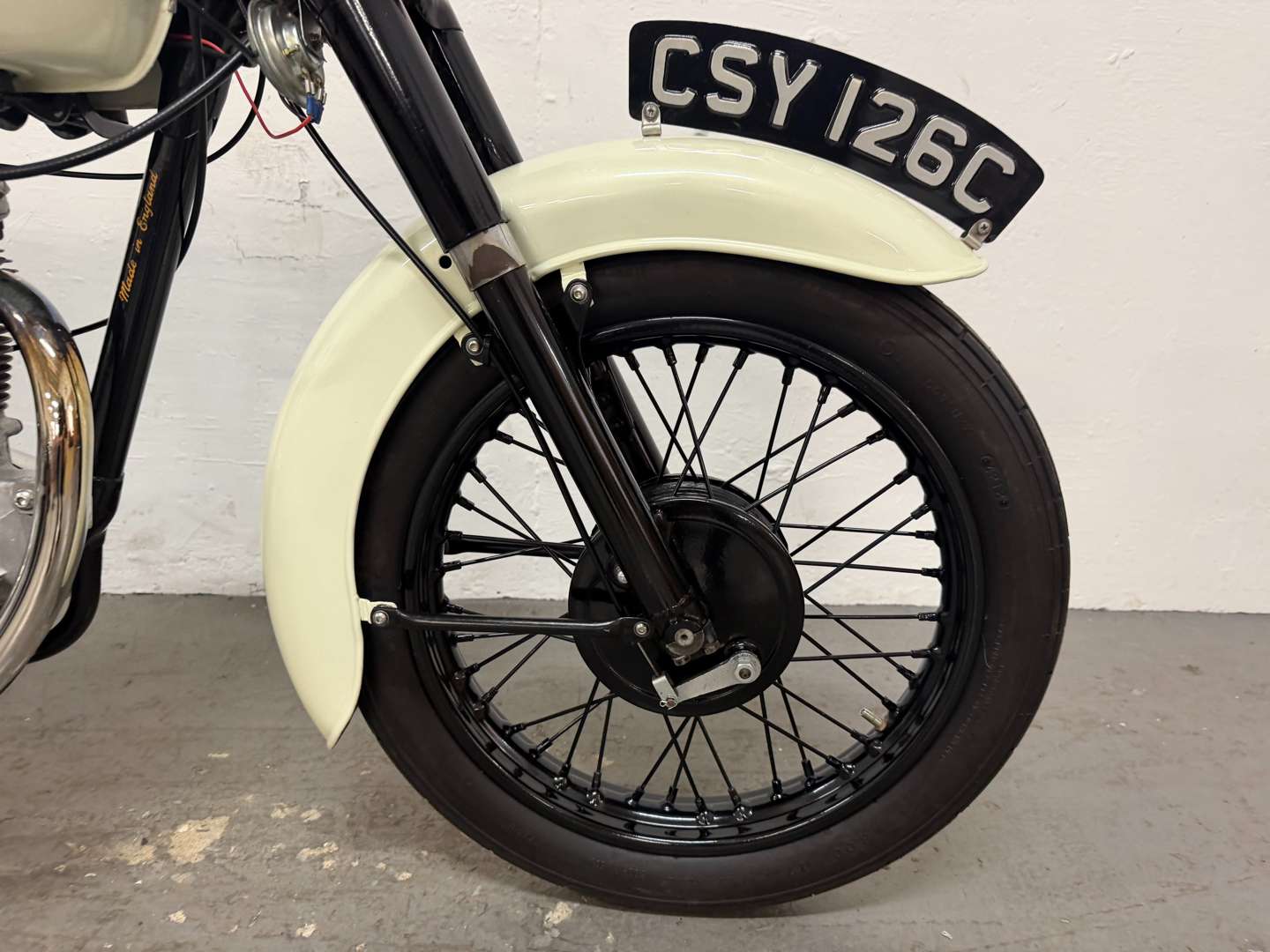 <p>1965 BSA C15</p>