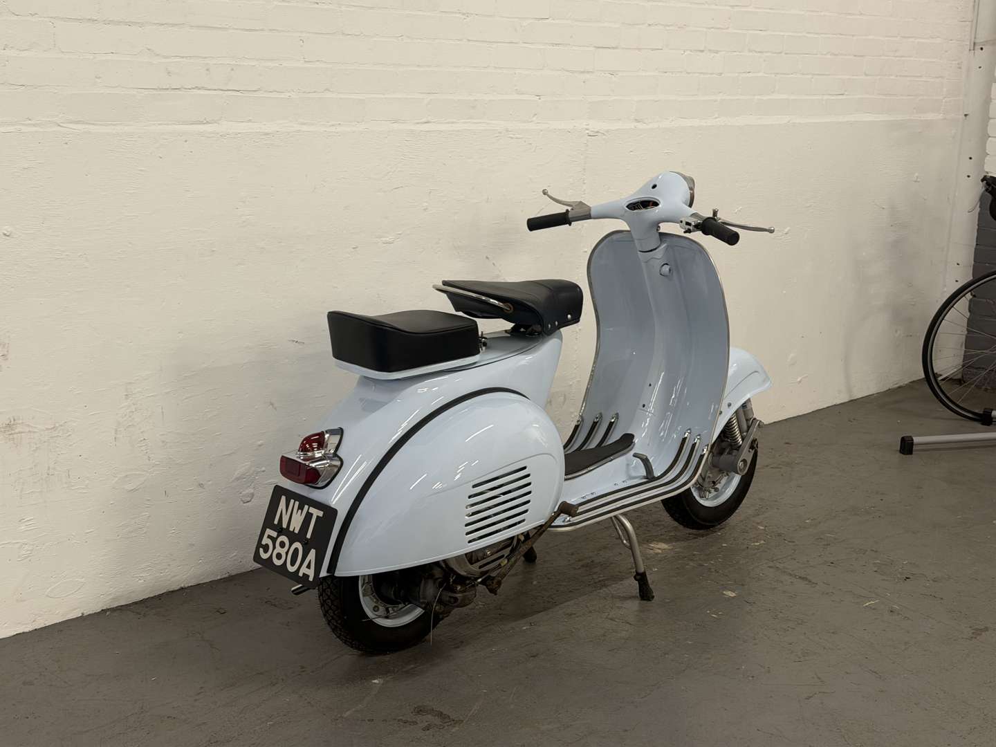 <p>1963 VESPA (DOUGLAS) VBB2T 150</p>