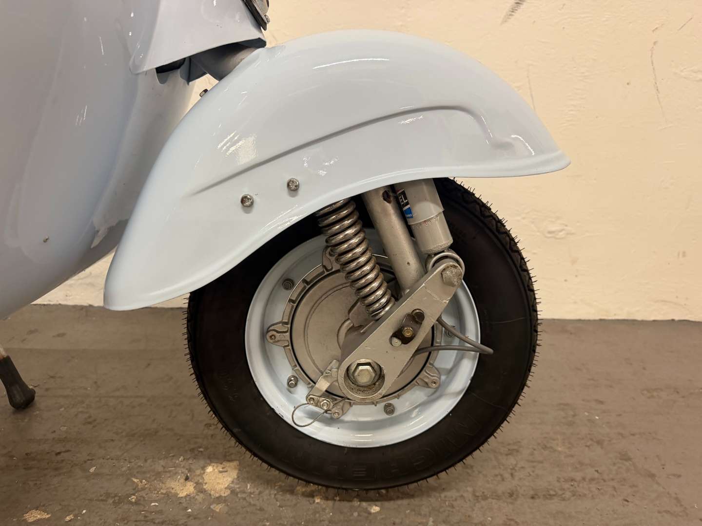 <p>1963 VESPA (DOUGLAS) VBB2T 150</p>