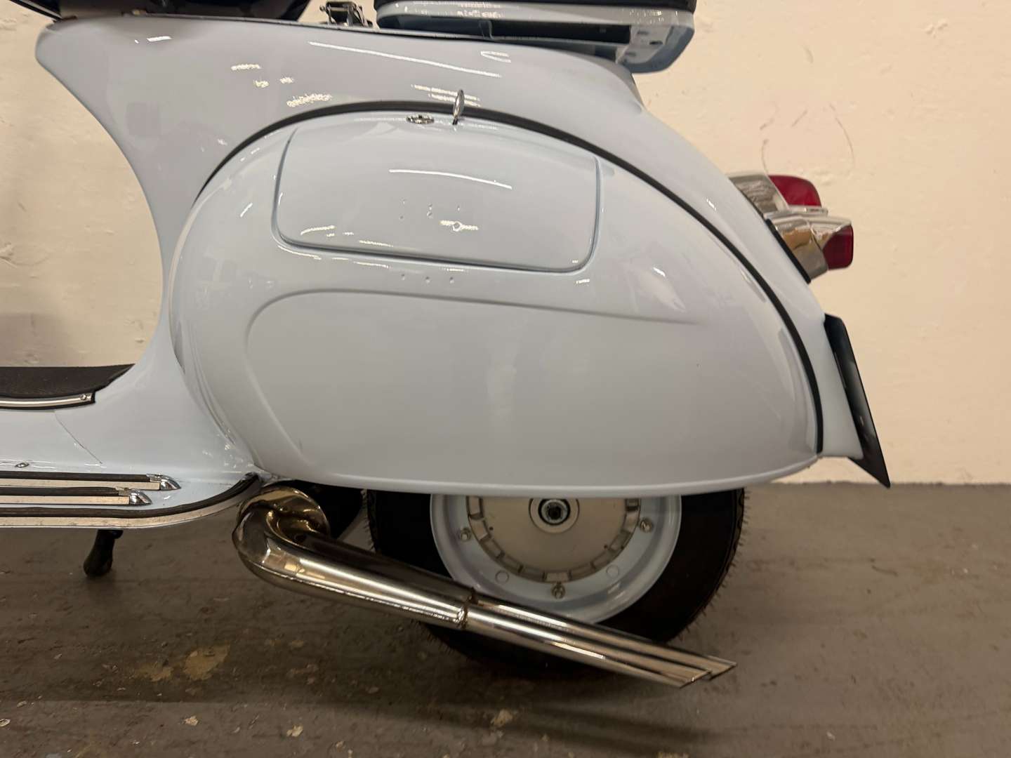 <p>1963 VESPA (DOUGLAS) VBB2T 150</p>