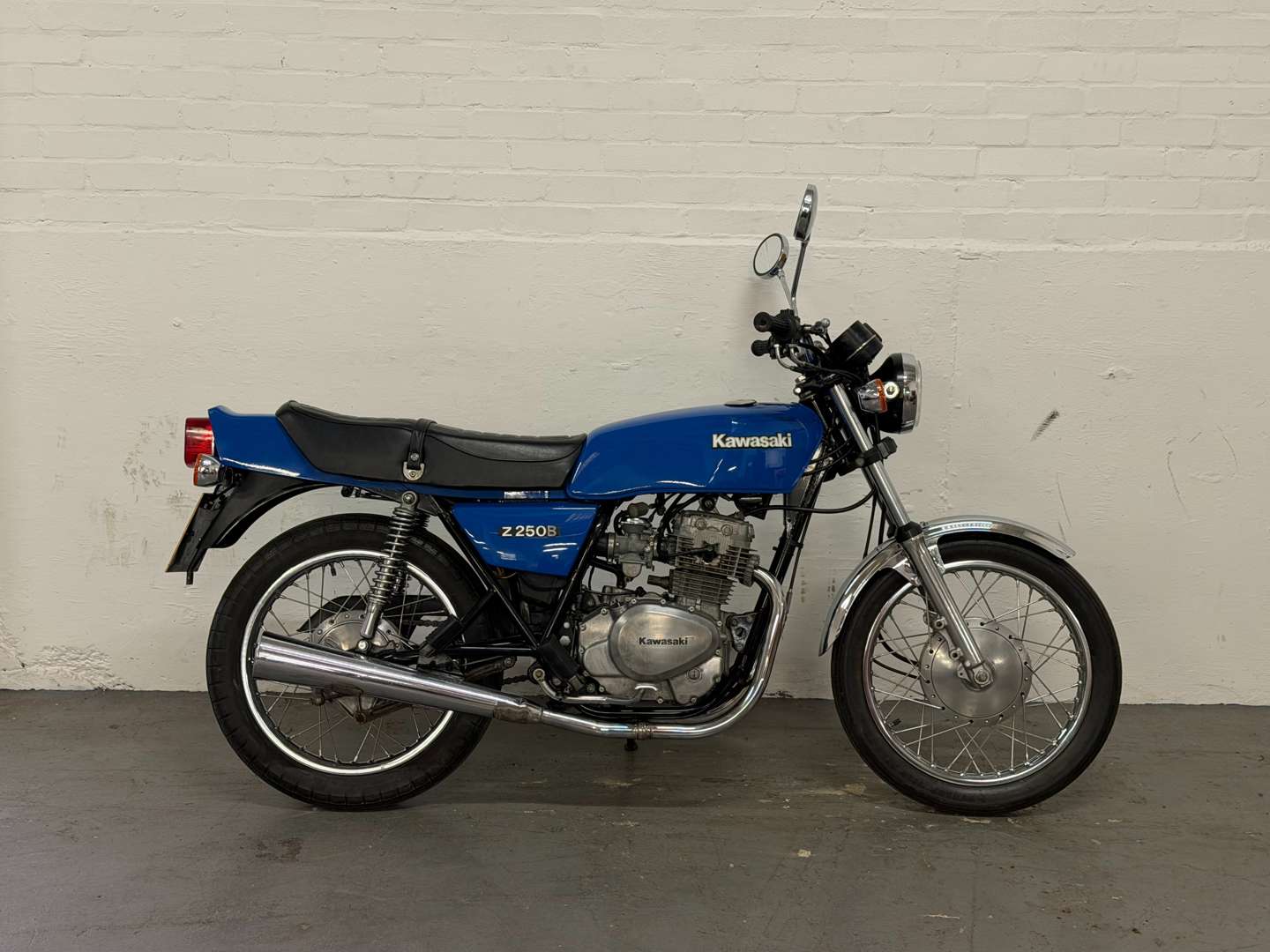 <p>1982 KAWASAKI Z250B</p>