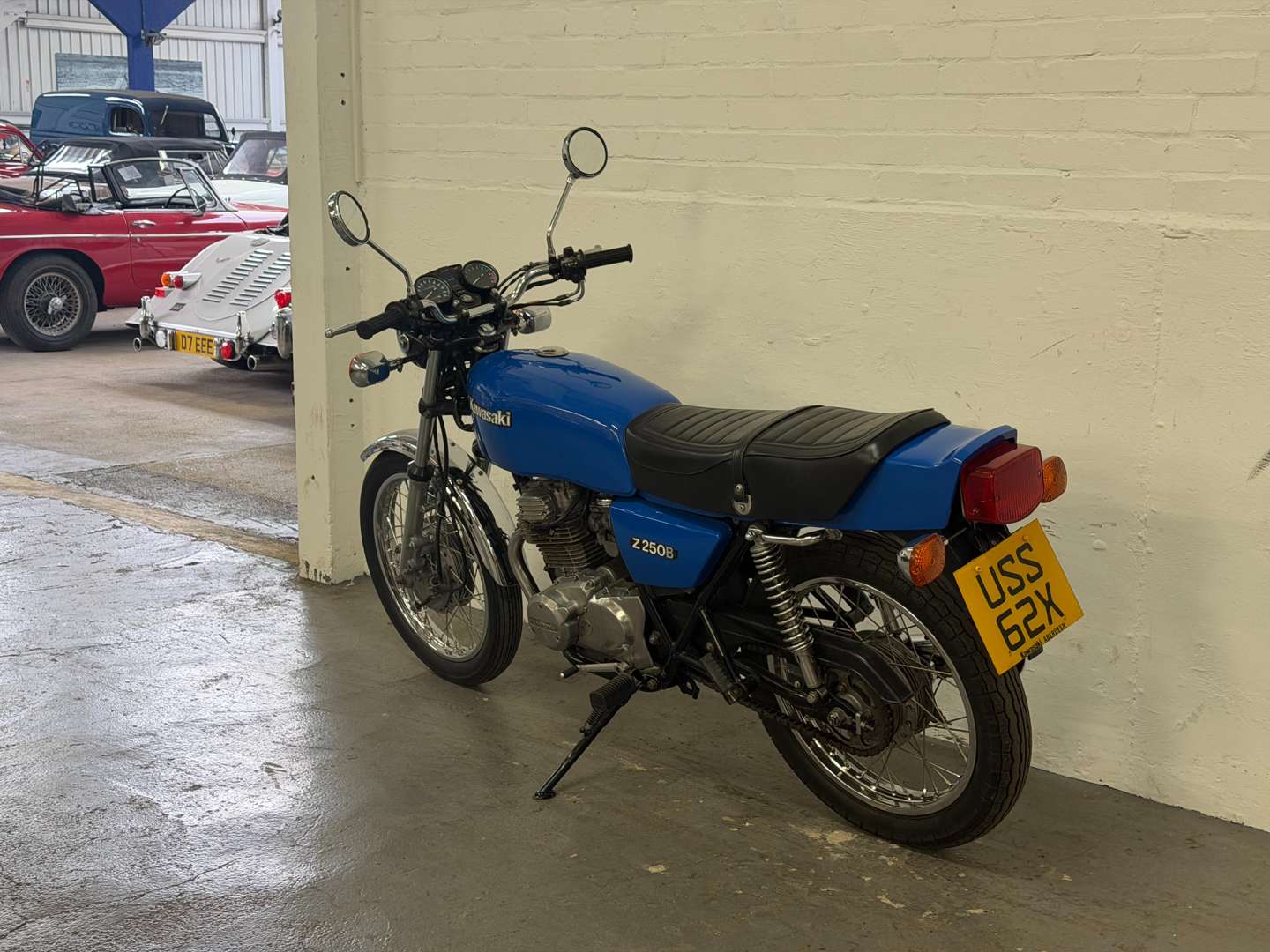 <p>1982 KAWASAKI Z250B</p>