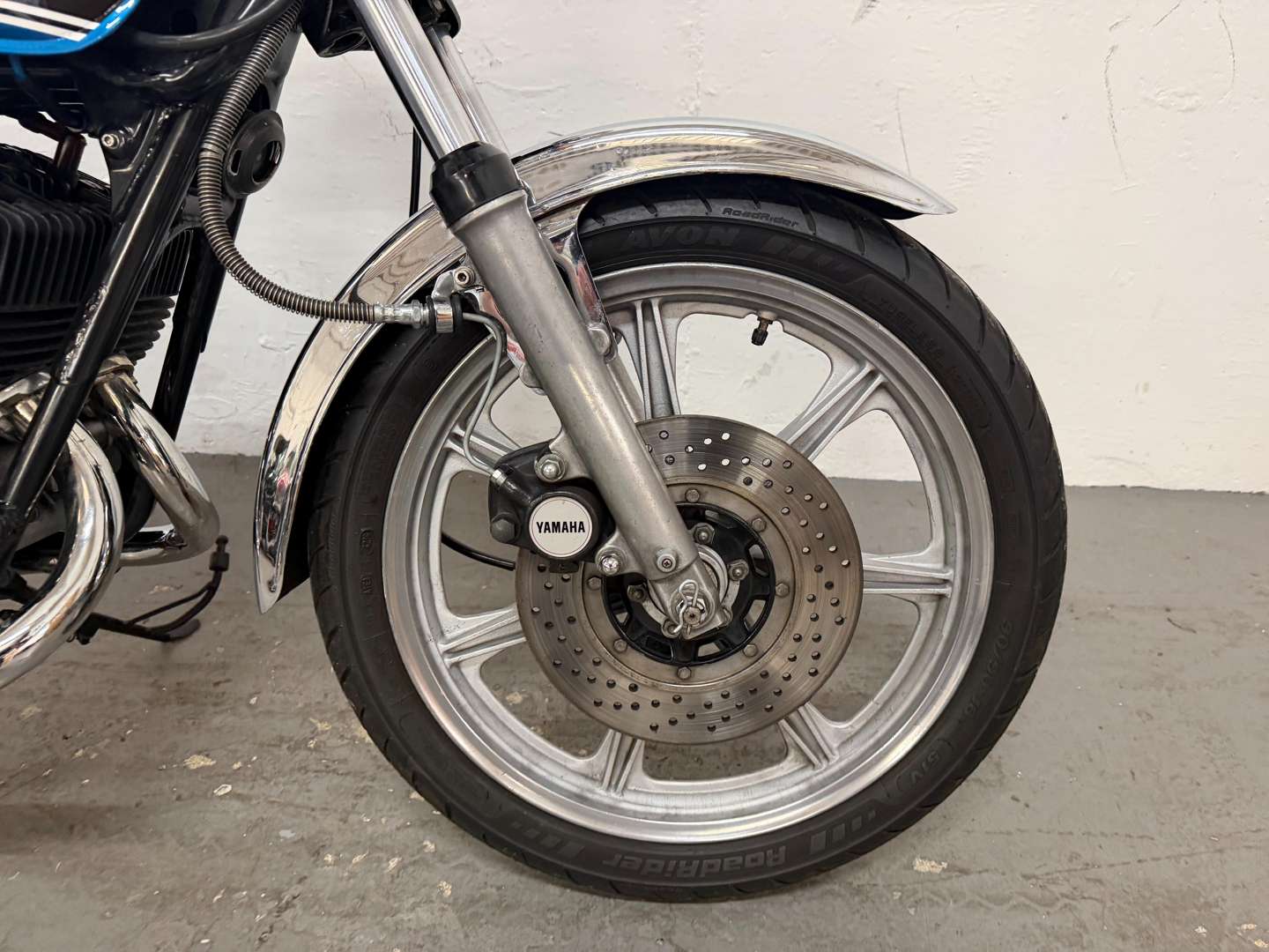 <p>1976 YAMAHA RD400 C</p>