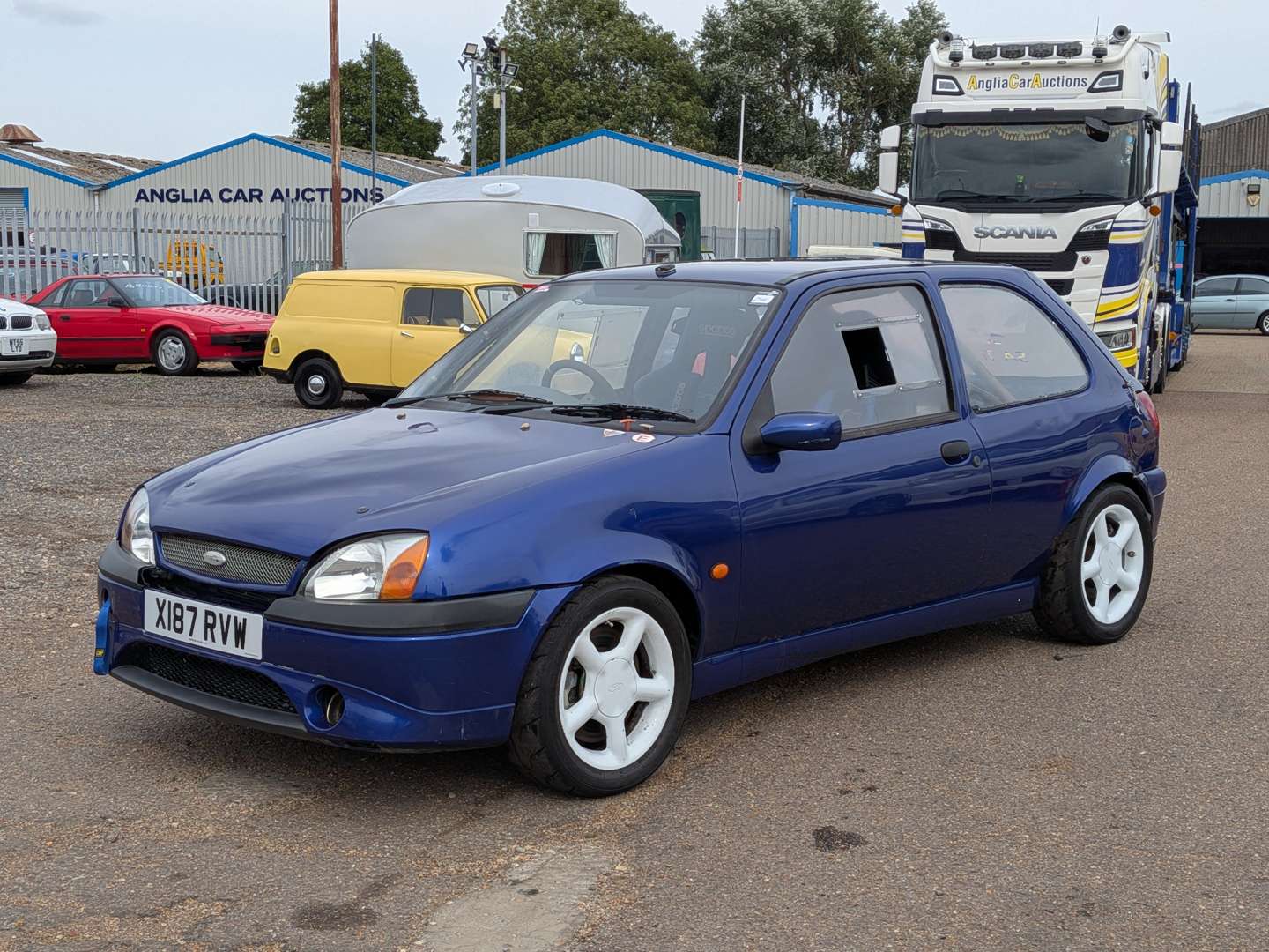<p>2001 FORD FIESTA ZETEC S TRACK CAR</p>