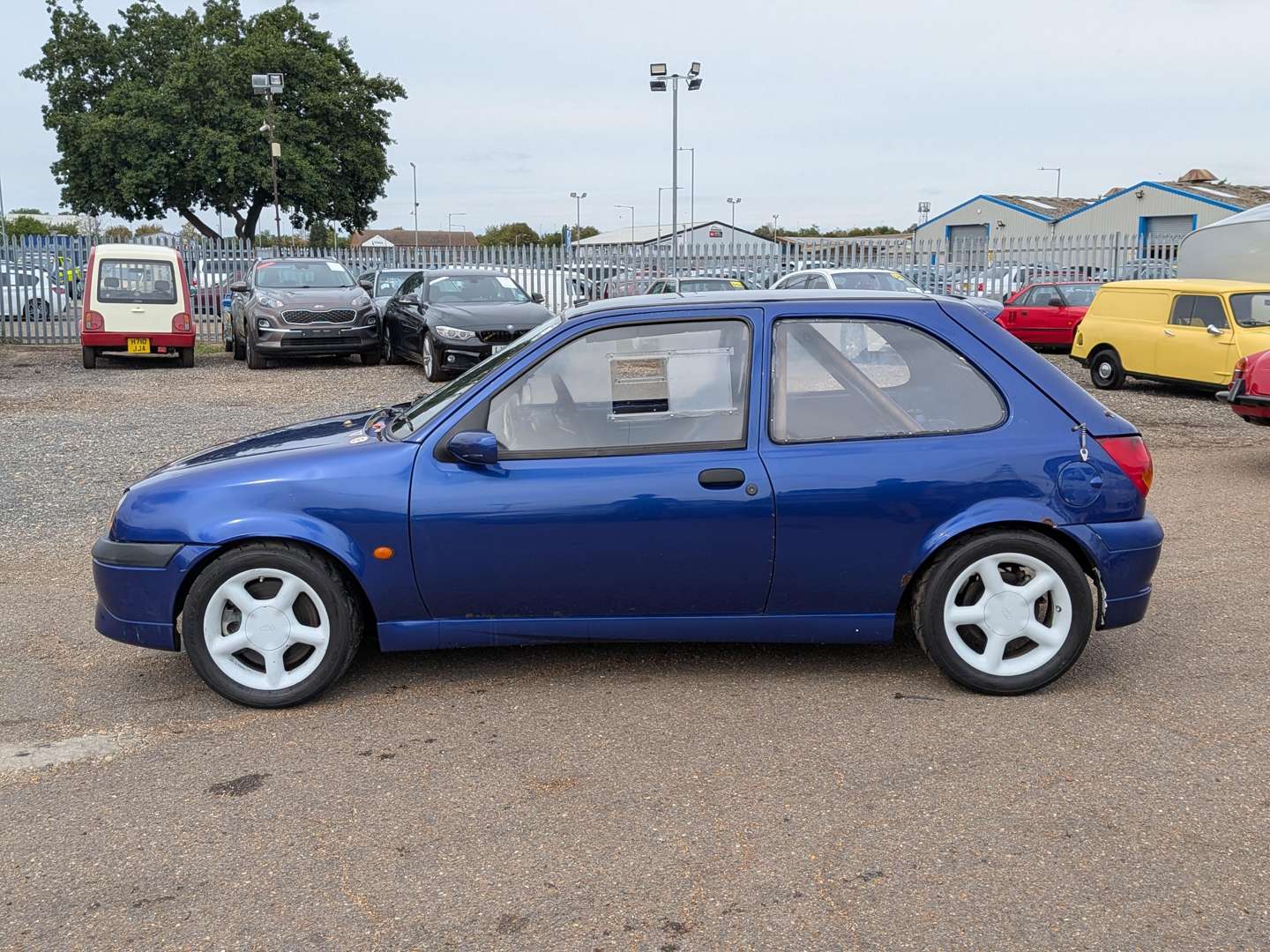 <p>2001 FORD FIESTA ZETEC S TRACK CAR</p>