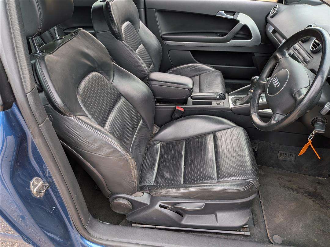 <p>2004 AUDI A3 SE</p>