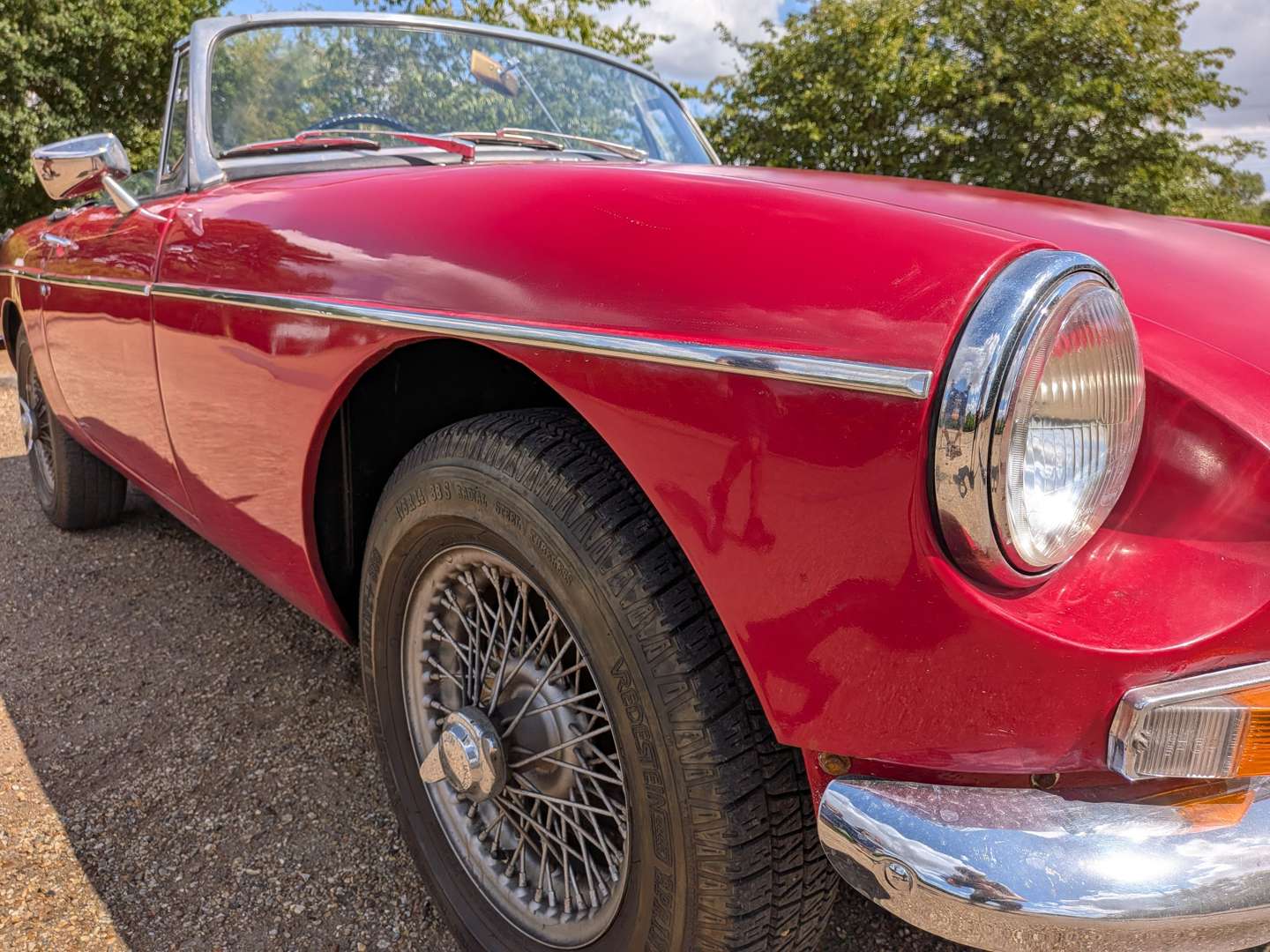 <p>1967 MG B ROADSTER</p>