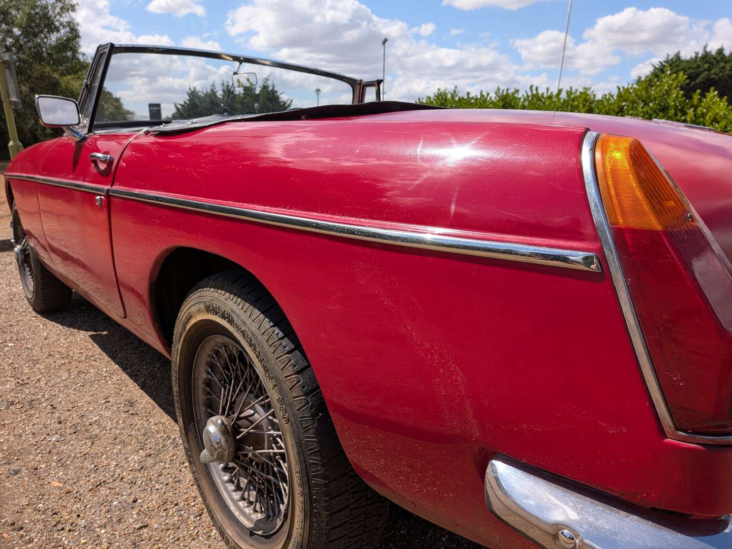 <p>1967 MG B ROADSTER</p>
