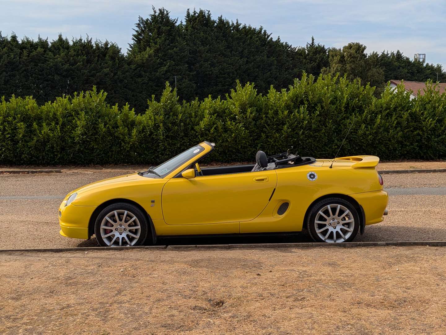 <p>2001 MG F TROPHY 160</p>