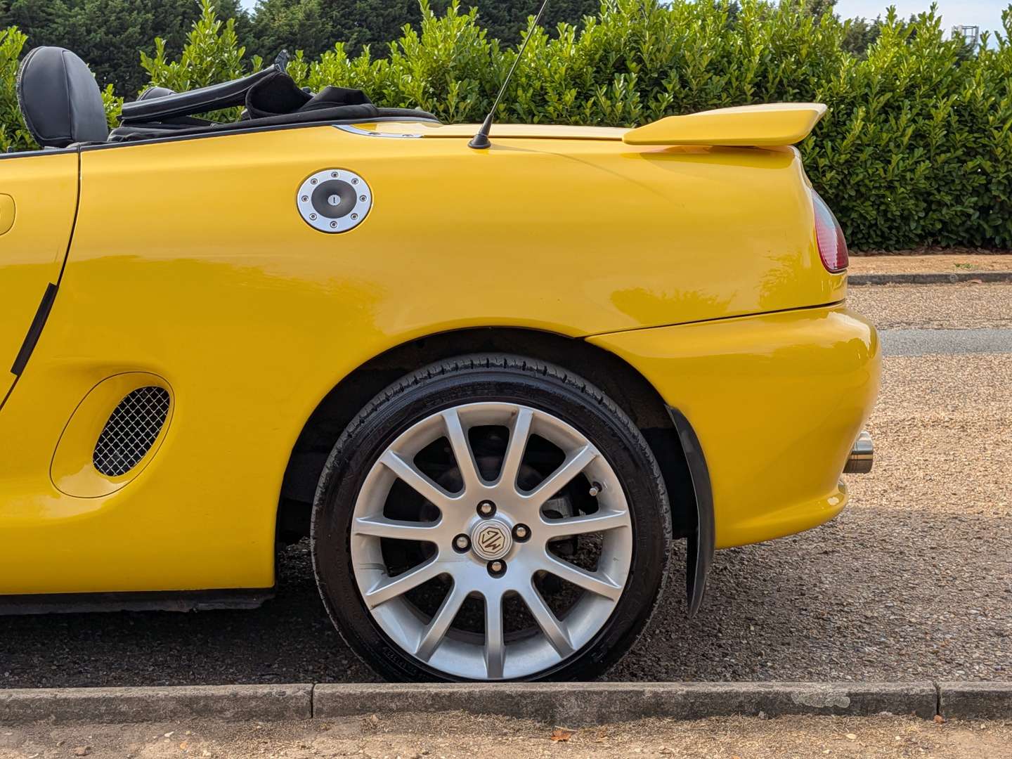 <p>2001 MG F TROPHY 160</p>