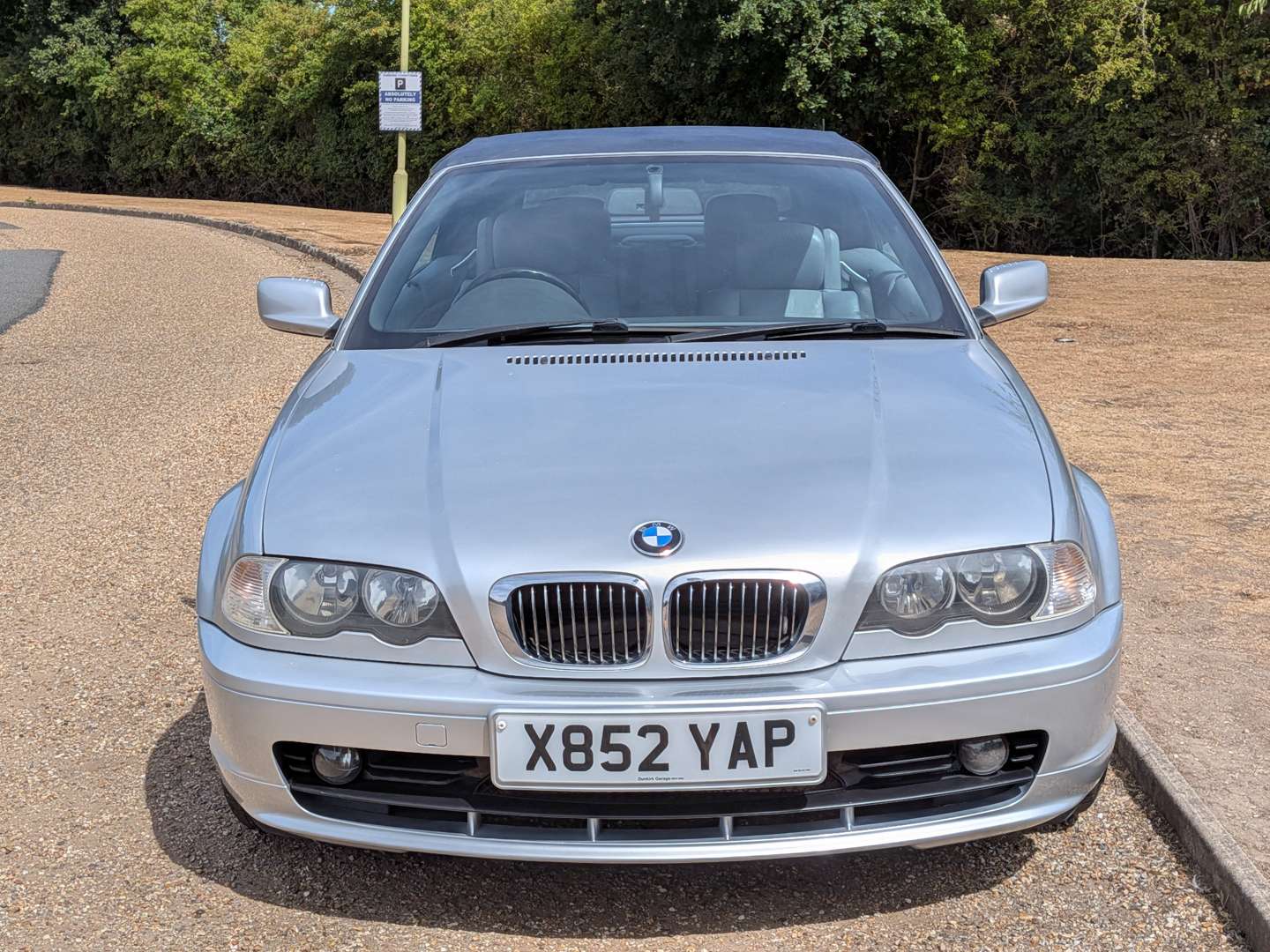<p>2000 BMW 325CI E46</p>