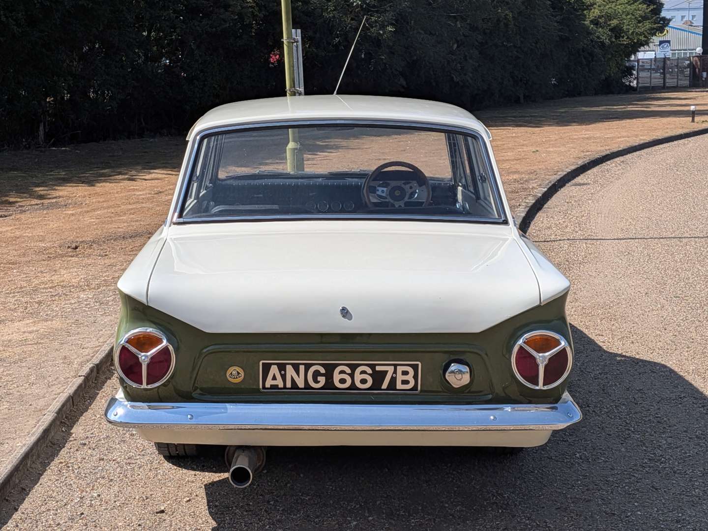 <p>1964 FORD CORTINA DE LUXE</p>