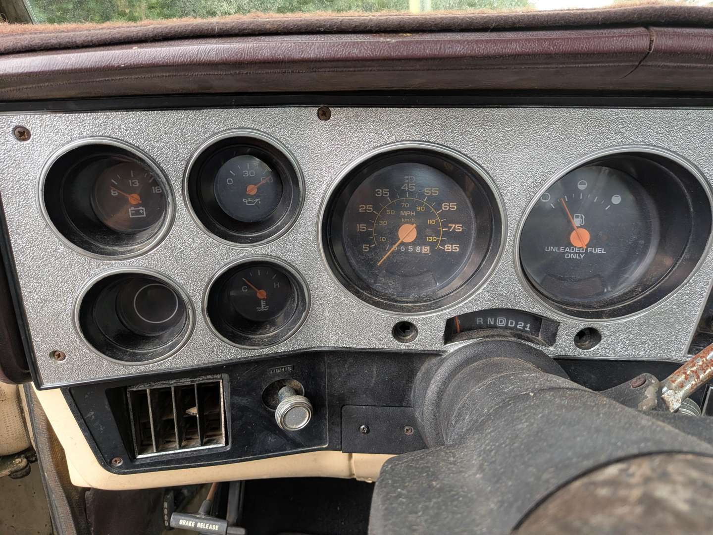 <p>1987 CHEVROLET PICK-UP</p>