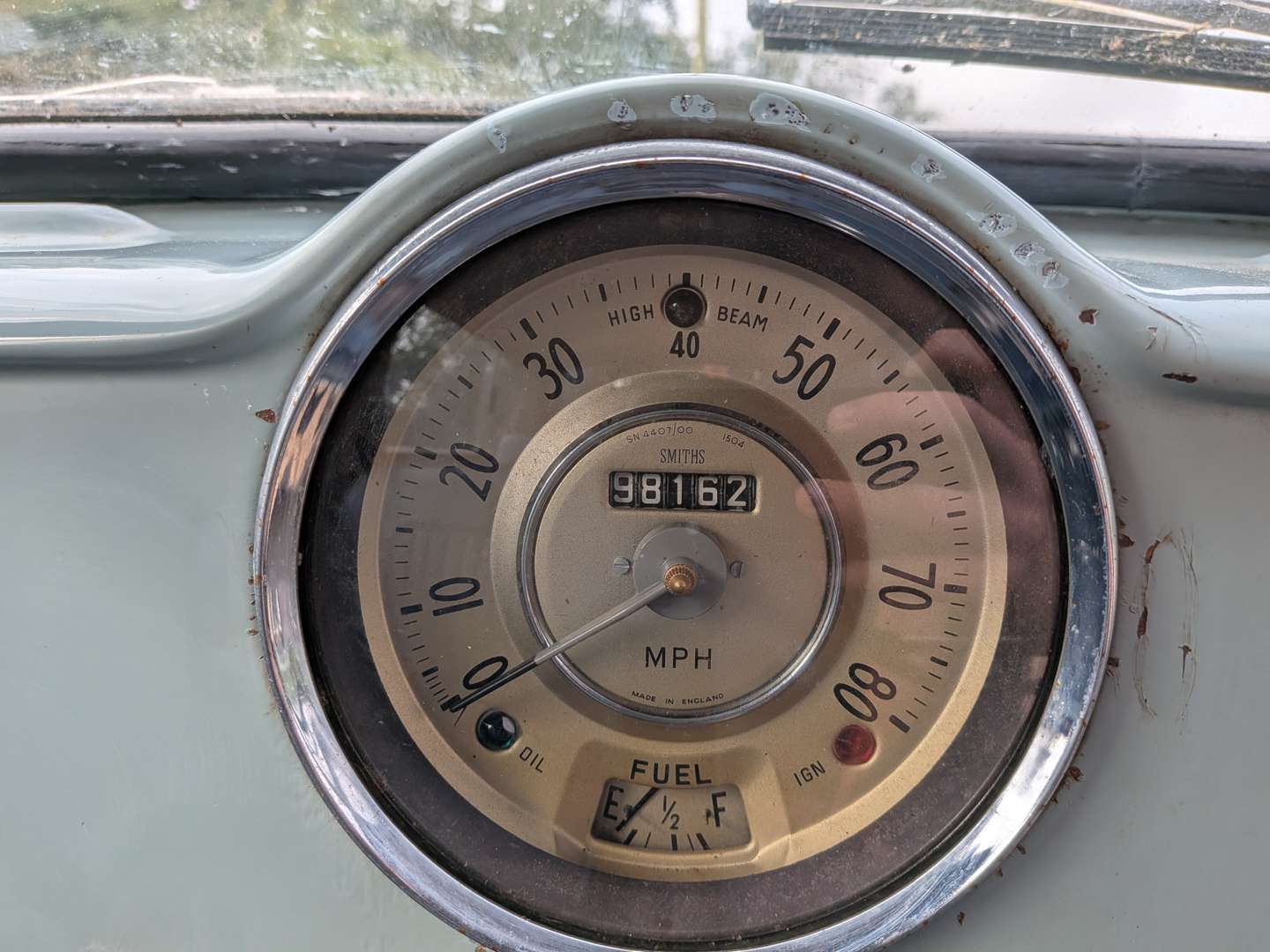 <p>1960 MORRIS MINOR TRAVELLER</p>