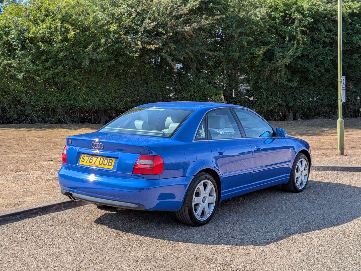 <p>1999 AUDI S4 QUATTRO</p>