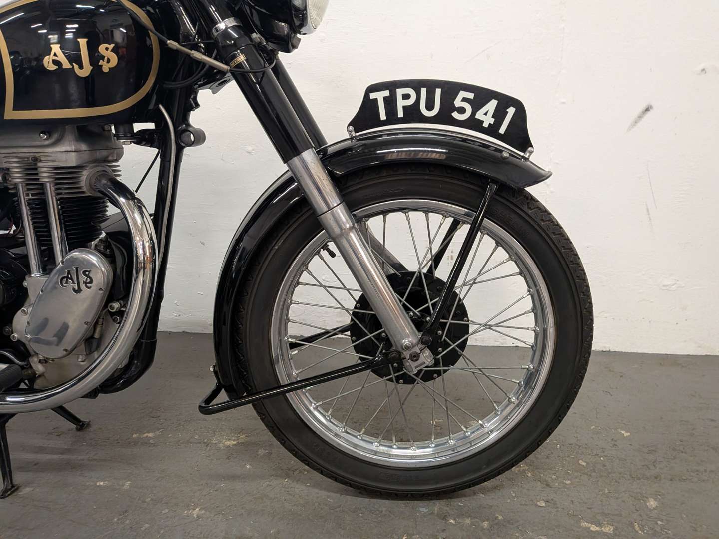 <p>1951 AJS 350</p>