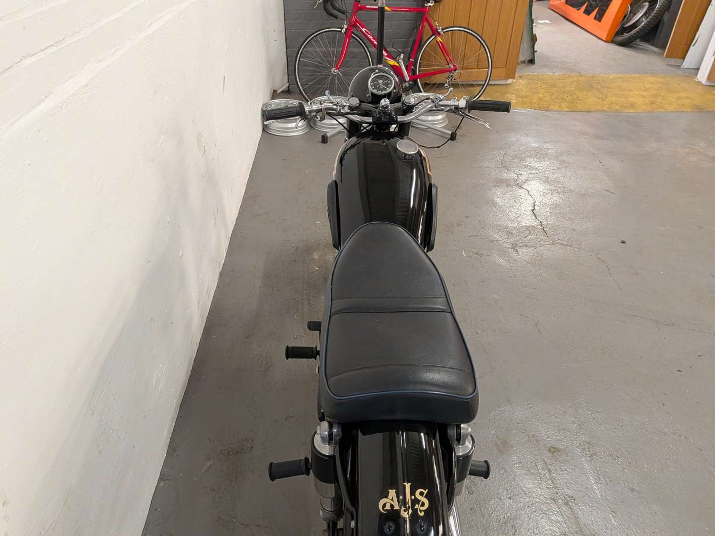 <p>1951 AJS 350</p>