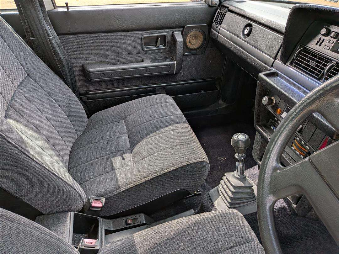 <p>1991 VOLVO 240 GL</p>