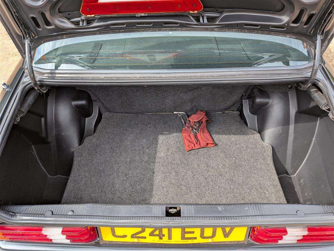 <p>1985 MERCEDES 190E 2.3 26V COSWORTH</p>