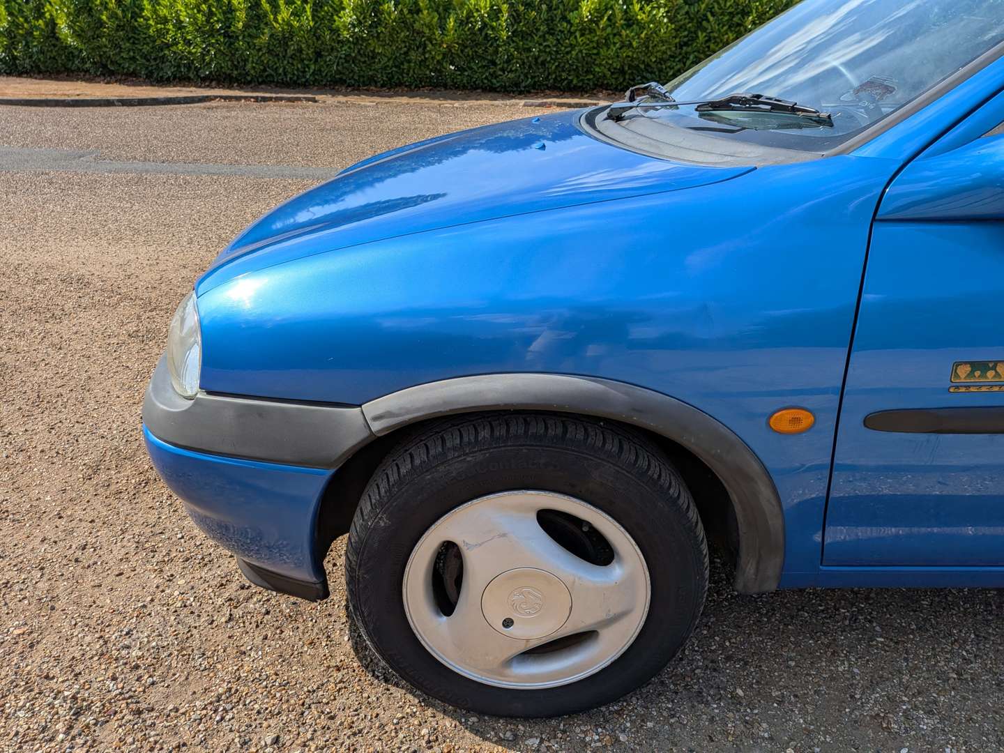 <p>1999 VAUXHALL CORSA BREEZE 16V - 15K MILES FROM NEW</p>